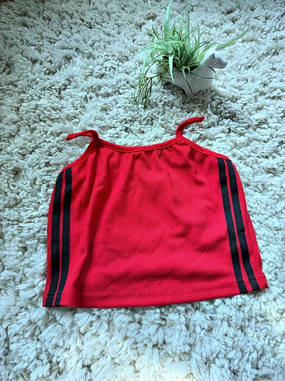 FANCYQUEEN Red & Black Crop Tank Top women’s racer side stripe cute crop top